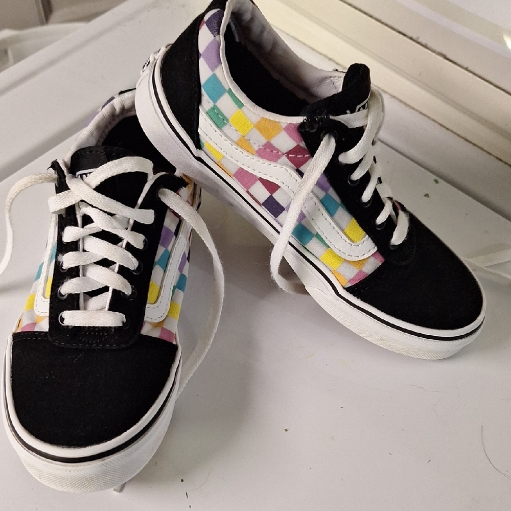Van Girlds Sneakers Sz Missy 2